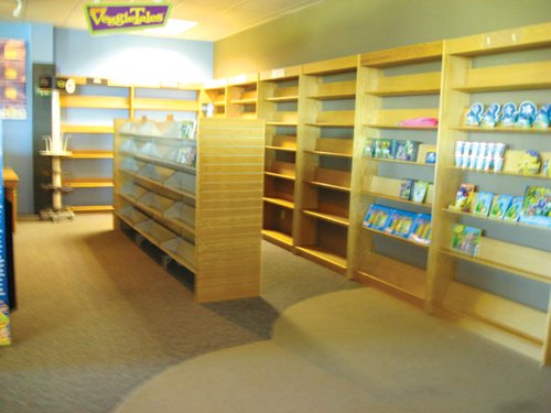 Property photo 37 - Anchor Room Christian Bookstore Final Liquidation Auction